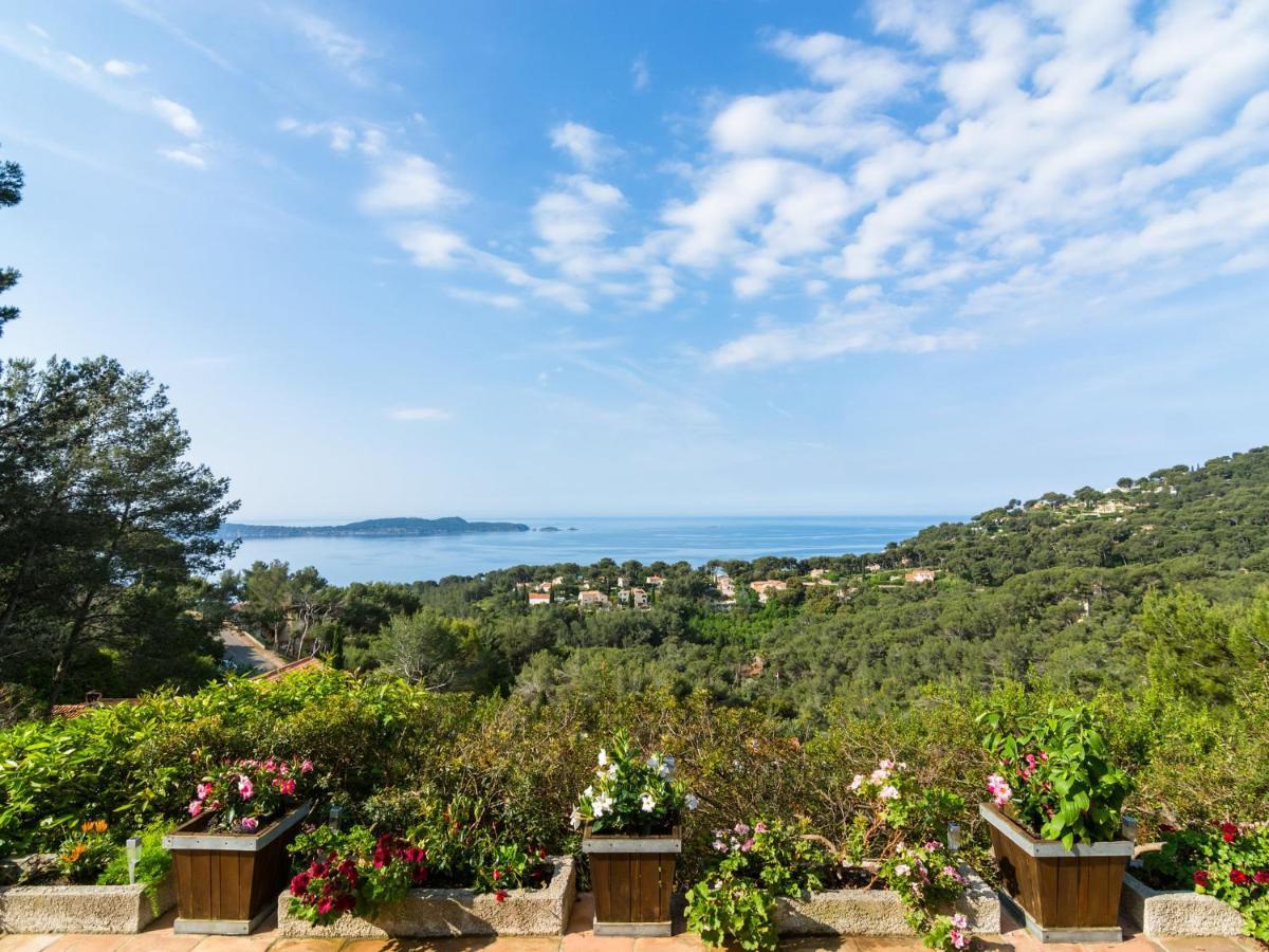 فيلا Pretty House With Sea View On The Hy Res Hyères المظهر الخارجي الصورة